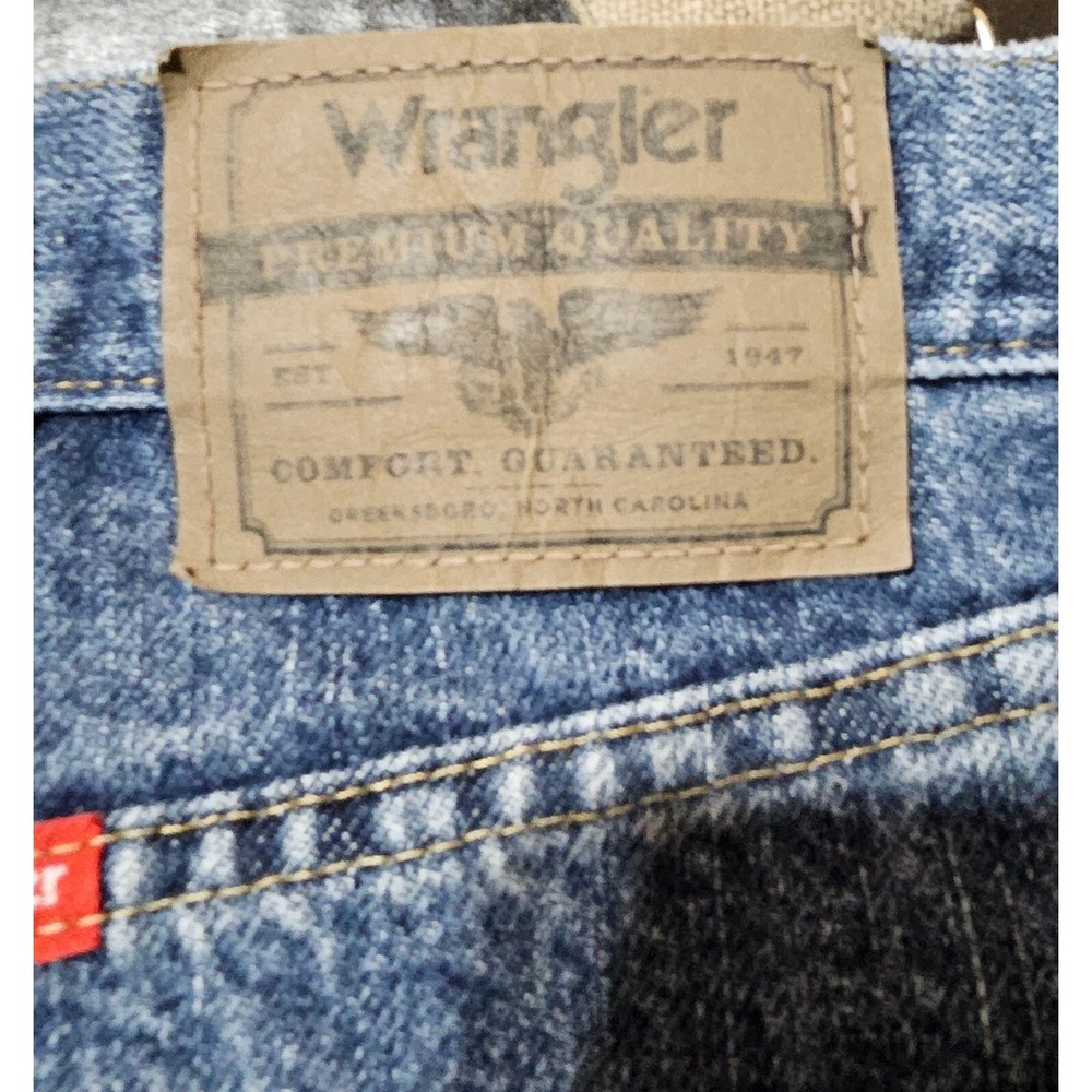Wrangler Straight Leg Suspender Denim Jeans Flat Front High Rise Men's 48 x 30 - Picture 5 of 12